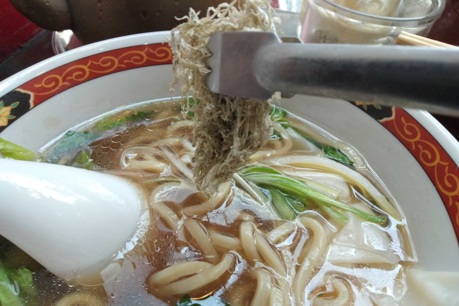 とろろ昆布